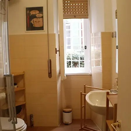 Διαμέρισμα Cornelia Near San Pietro *